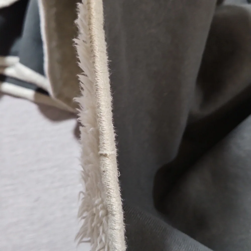 6×9 Ruggable Shag Rug - Picture 4 of 8